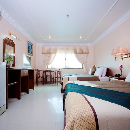 Golden Sand Hotel Sihanoukville Habitación foto