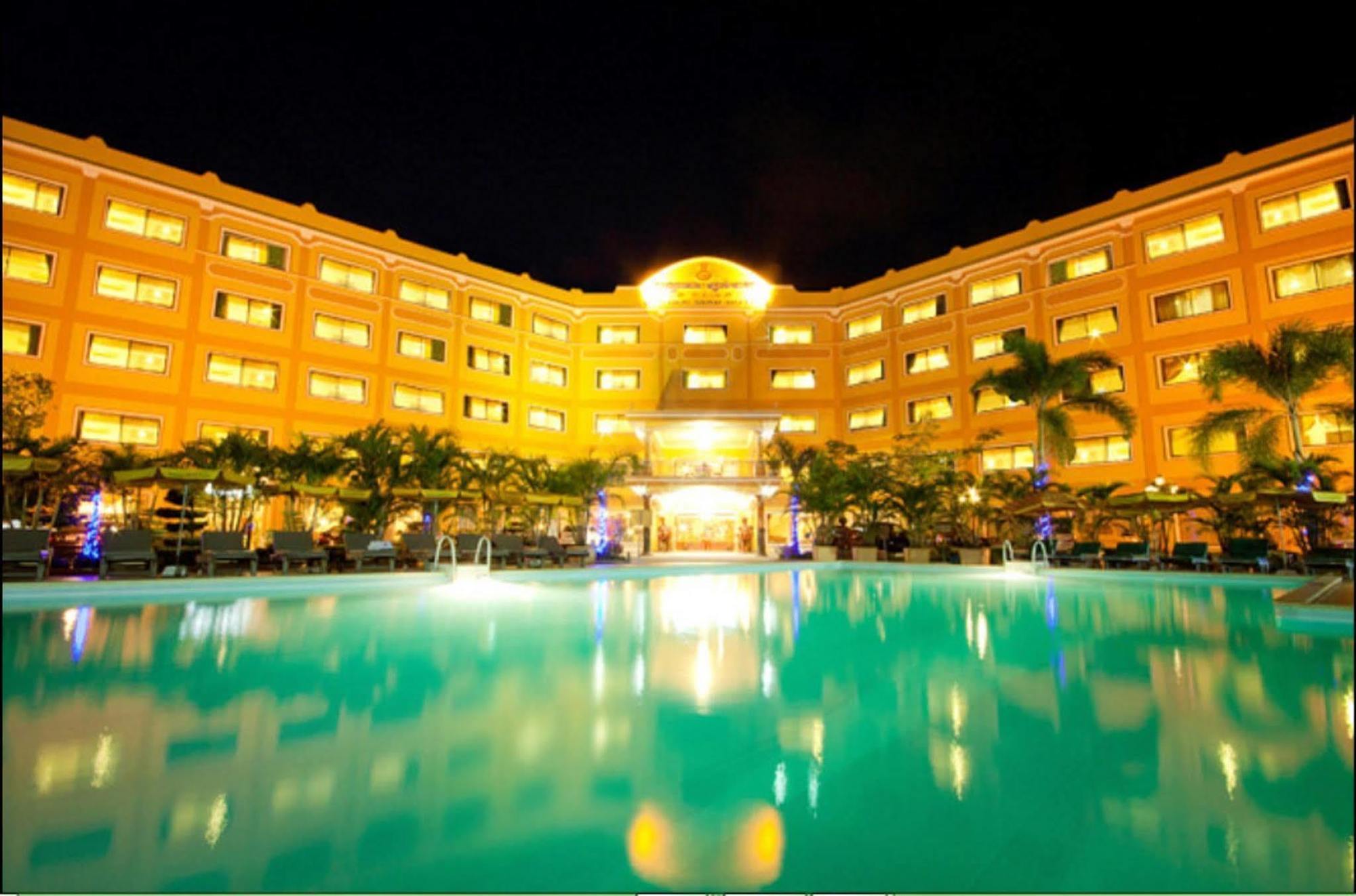 Golden Sand Hotel Sihanoukville Exterior foto