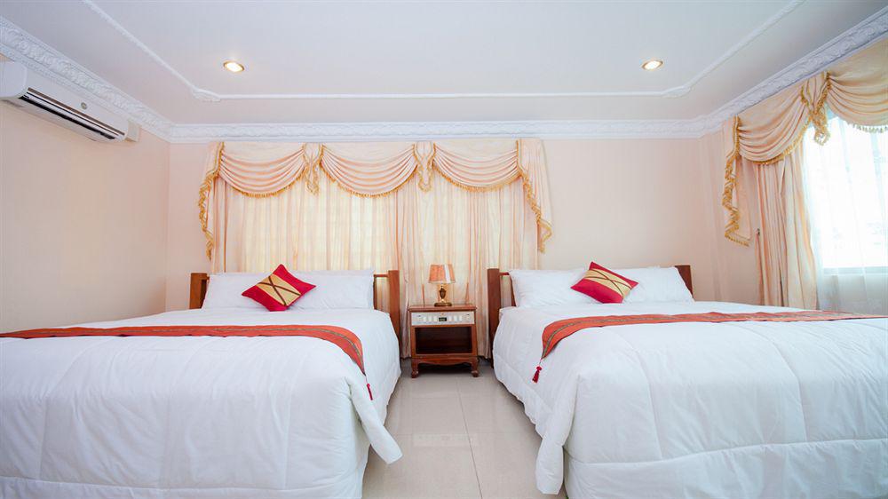Golden Sand Hotel Sihanoukville Exterior foto